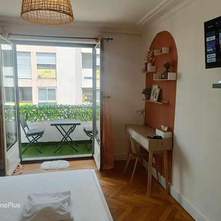 Belle Chambre D'Hote Avec Balcon Prive - 3 Mins Gare Annemasse - Geneve Acces Direct Luaran gambar