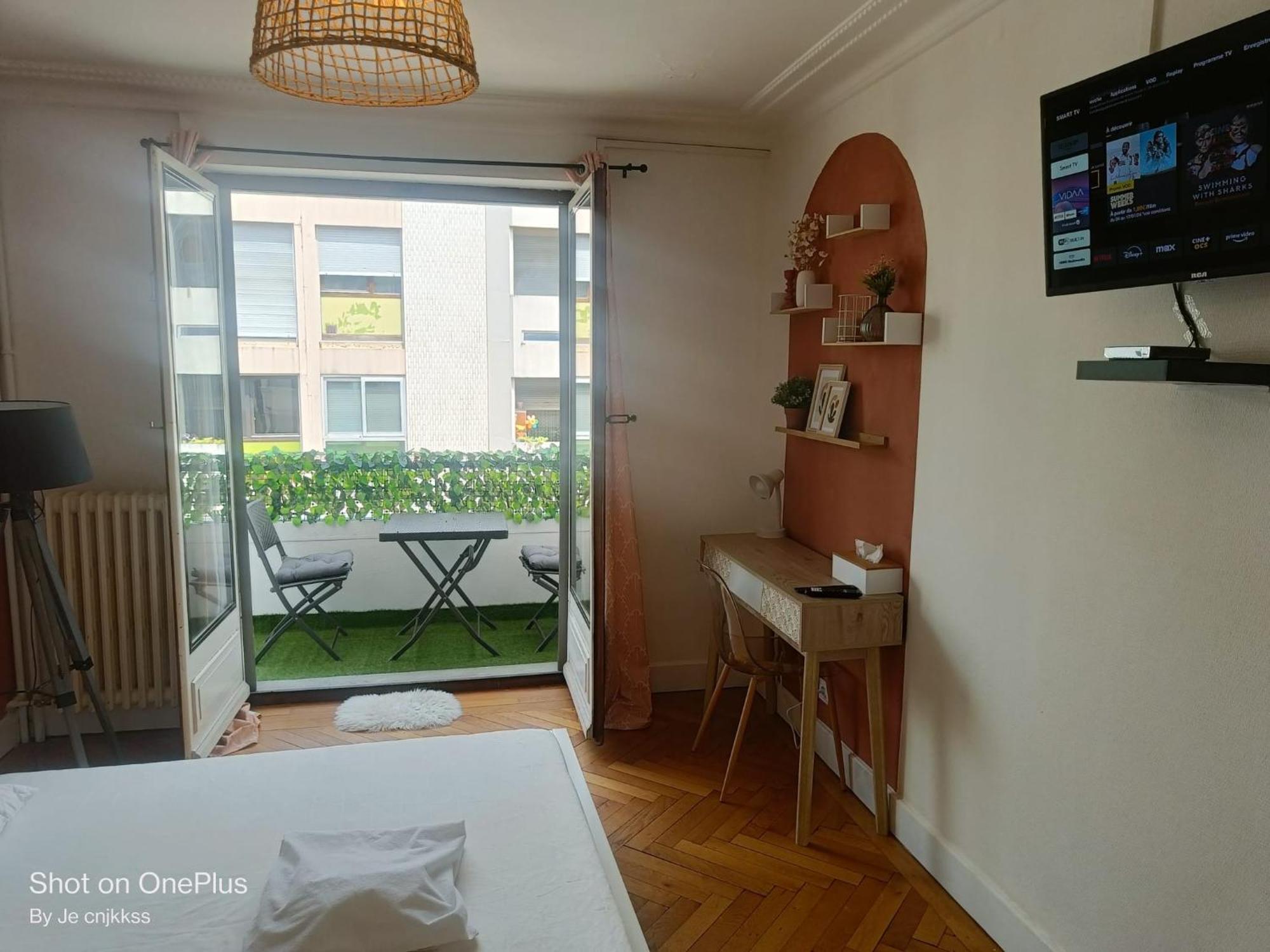 Belle Chambre D'Hote Avec Balcon Prive - 3 Mins Gare Annemasse - Geneve Acces Direct Luaran gambar