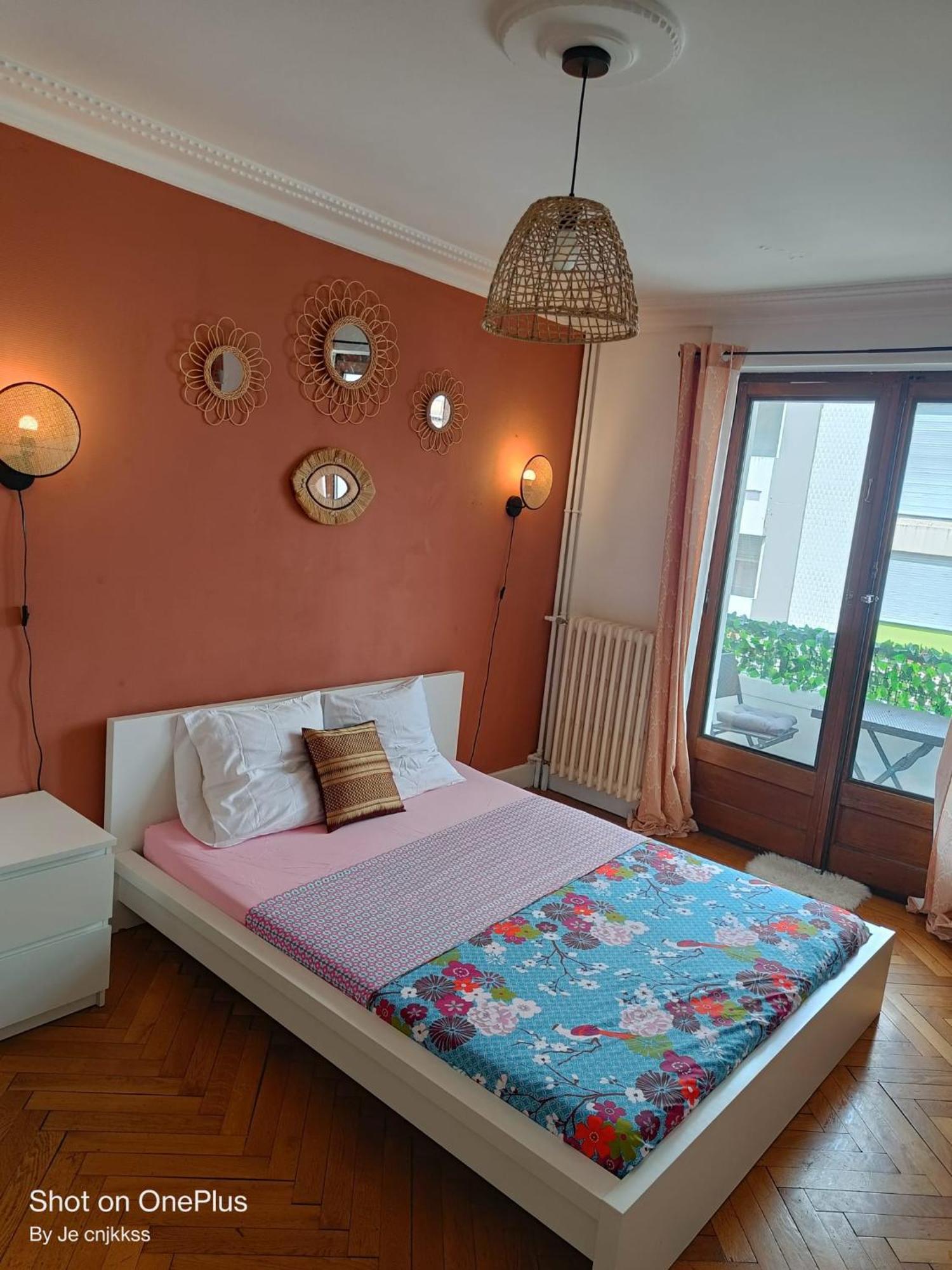 Belle Chambre D'Hote Avec Balcon Prive - 3 Mins Gare Annemasse - Geneve Acces Direct Luaran gambar