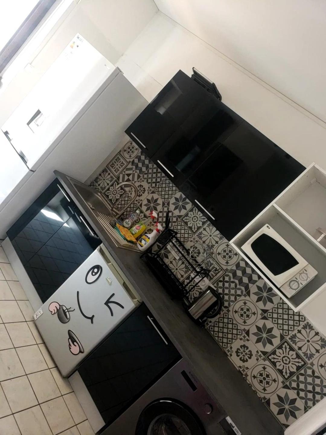 Belle Chambre D'Hote Avec Balcon Prive - 3 Mins Gare Annemasse - Geneve Acces Direct Luaran gambar