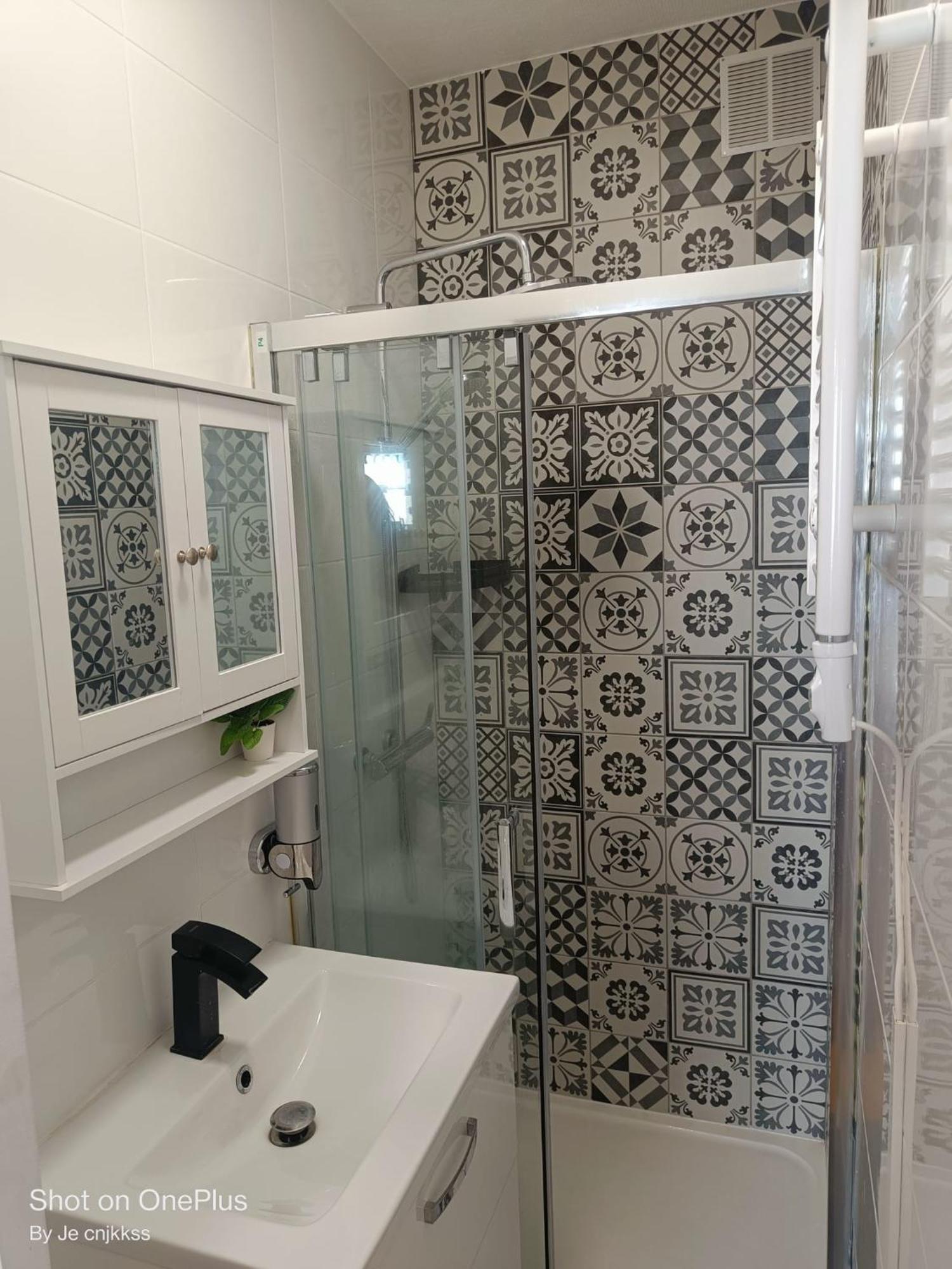 Belle Chambre D'Hote Avec Balcon Prive - 3 Mins Gare Annemasse - Geneve Acces Direct Luaran gambar